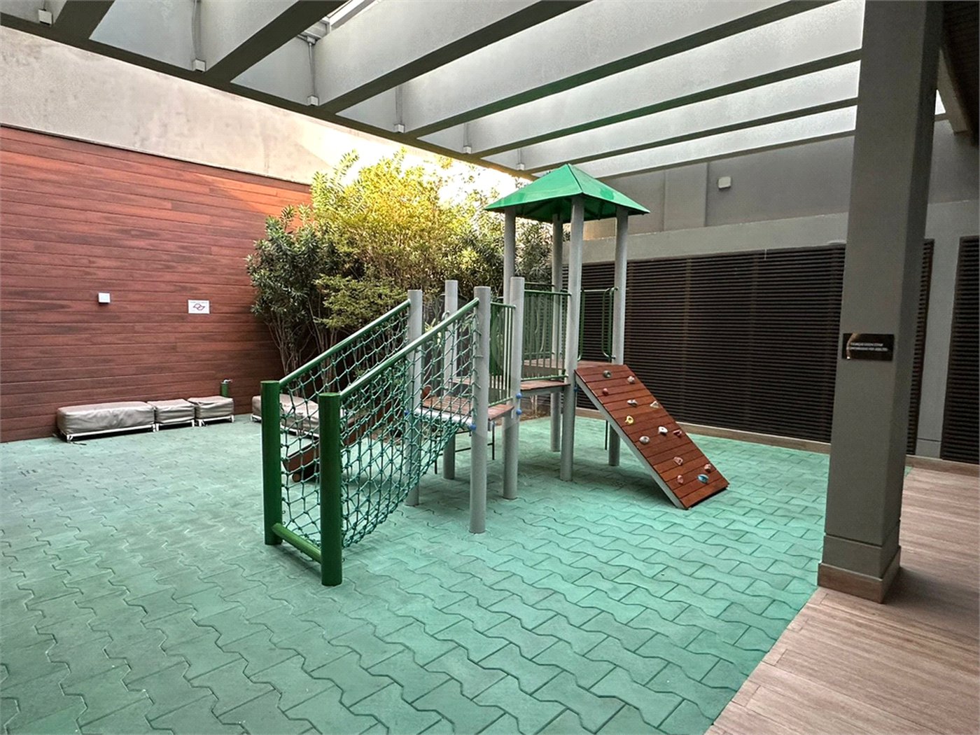 Apartamento à venda com 1 suíte em Indianópolis, São Paulo, SP