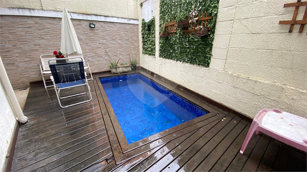 Casa à venda com 3 quartos, sendo 1 suíte, no condomínio Vivant, Rio de Janeiro - RJ