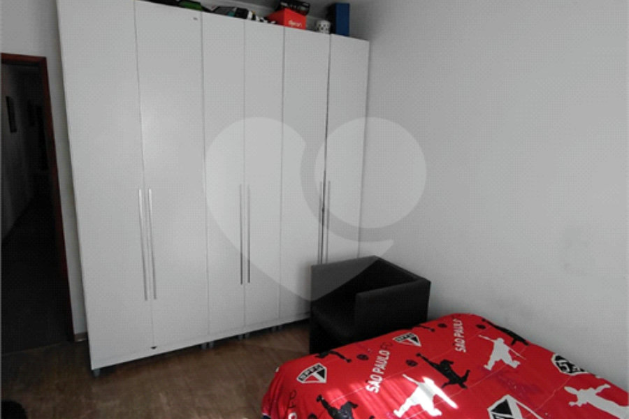 Sobrado à venda com 4 quartos, sendo 1 suíte, em Vila Nova Mazzei, São Paulo, SP