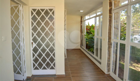 Casa à venda com 1 suíte no Centro, Vinhedo, SP