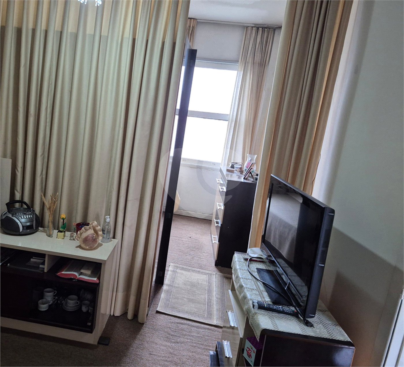 Apartamento à venda com 1 quarto no Centro, São Paulo, SP