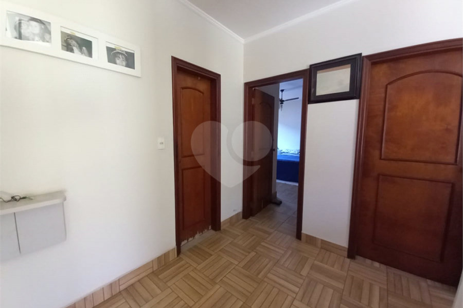 Sobrado à venda com 4 quartos, sendo 2 suítes, em Tremembé, São Paulo, SP