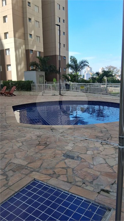 Apartamento à venda com 3 quartos, sendo 1 suíte, em Jardim Tupanci, Barueri, SP