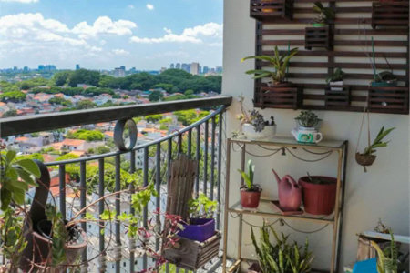 Apartamento à venda com 3 quartos, sendo 1 suíte,  em Vila Gomes, São Paulo, SP