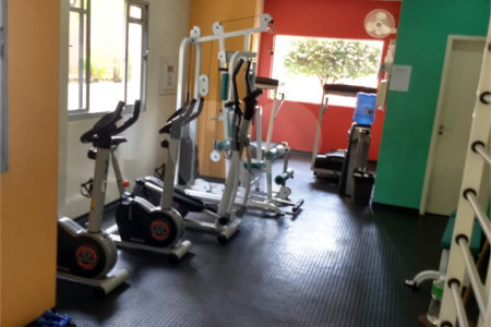 Apartamento à venda com 3 quartos, sendo 1 suíte, em Vila Olímpia, São Paulo, SP