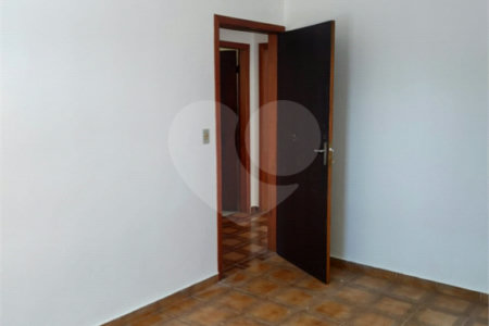 Casa à venda com 3 quartos, sendo 1 suíte,  em Jardim Cintia, Mogi das Cruzes, SP