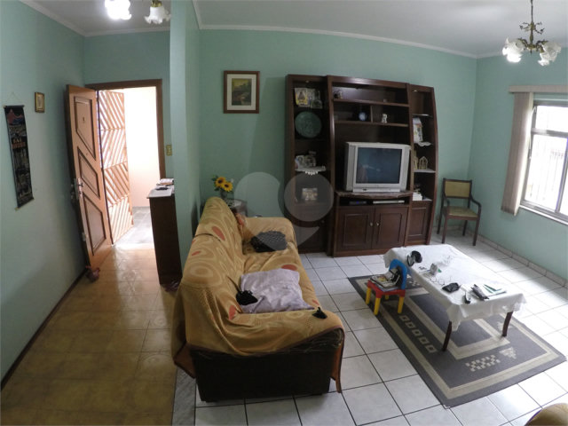 Sobrado à venda com 4 quartos, sendo 1 suíte,  em Imirim, São Paulo, SP