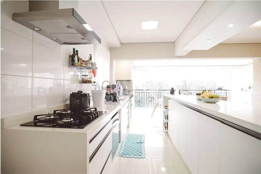 Apartamento à venda com 3 quartos, sendo 1 suíte,  em Vila Dom Pedro II, São Paulo, SP