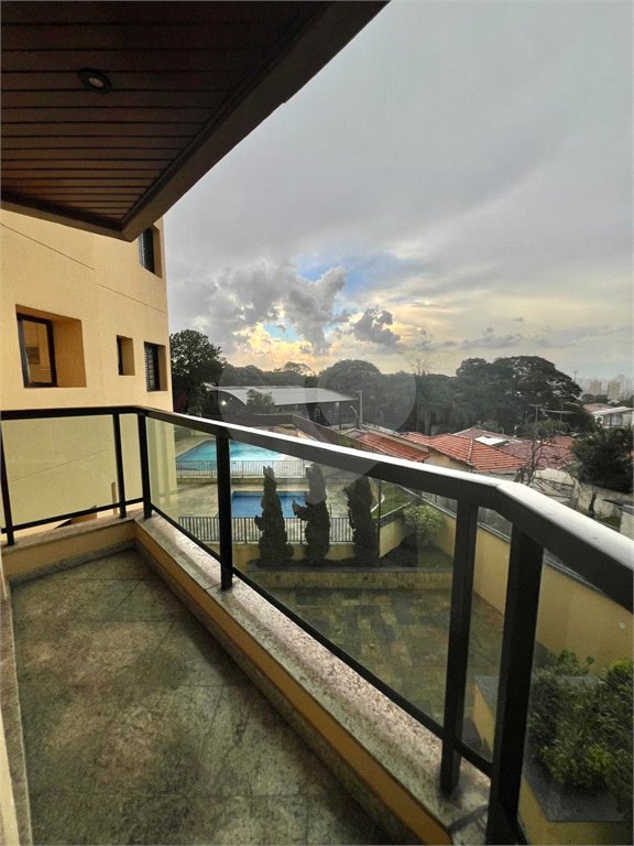 Apartamento à venda com 3 quartos, sendo 1 suíte, em Parque São Domingos, São Paulo, SP
