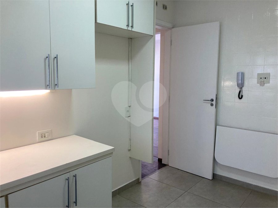 Apartamento para alugar com 3 quartos em Chácara Santo Antônio, São Paulo, SP