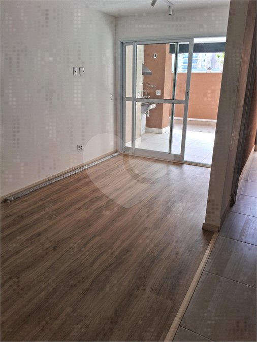 Apartamento à venda ou para alugar com 2 suítes em Água Branca, São Paulo, SP