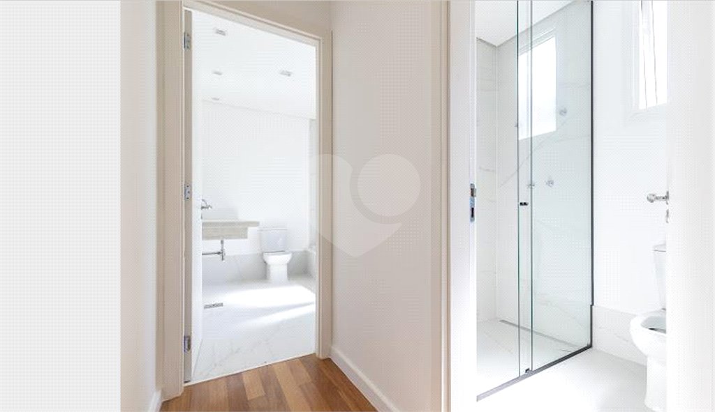 Casa à venda com 4 suítes no condomínio Hípica Garden, São Paulo - SP