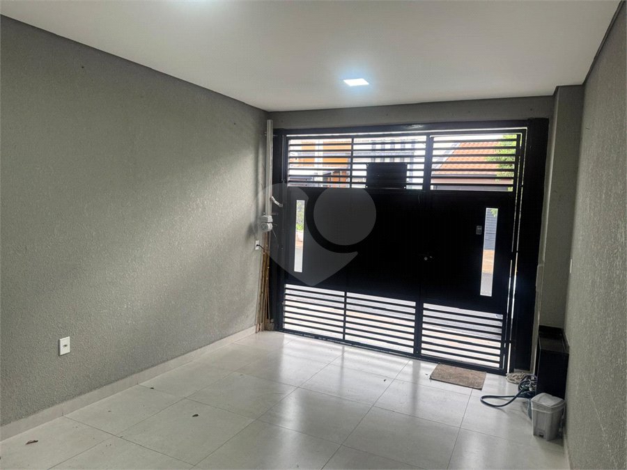 Casa à venda com 3 quartos, sendo 1 suíte, em Jardim Residencial Veneza, Indaiatuba, SP