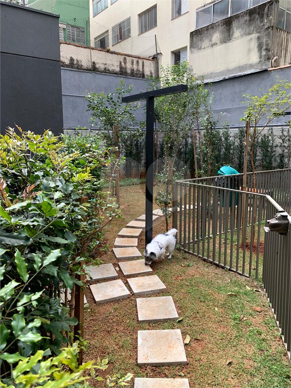 Apartamento à venda ou para alugar com 1 suíte em Cerqueira César, São Paulo, SP