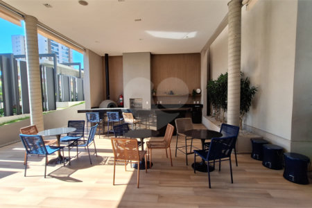 Apartamento à venda com 3 suítes em Vila Romana, São Paulo, SP