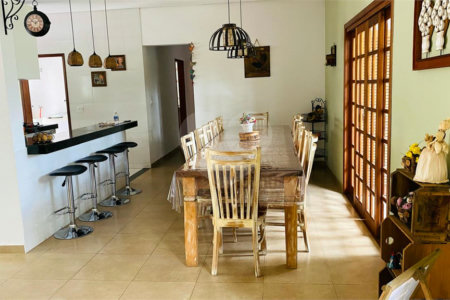 Casa à venda com 3 suítes em Dos Finco, São Bernardo do Campo, SP