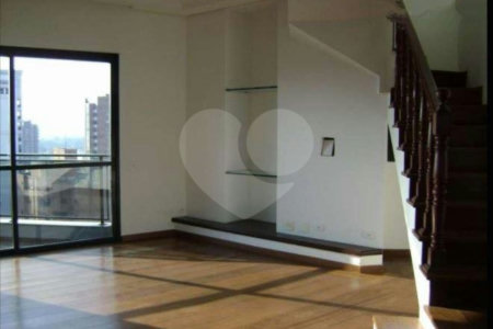 Apartamento à venda com 5 quartos, sendo 3 suítes, em Indianópolis, São Paulo, SP