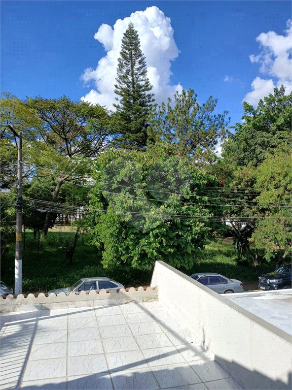 Sobrado à venda com 3 quartos, sendo 1 suíte, em Jardim Humaitá, São Paulo, SP