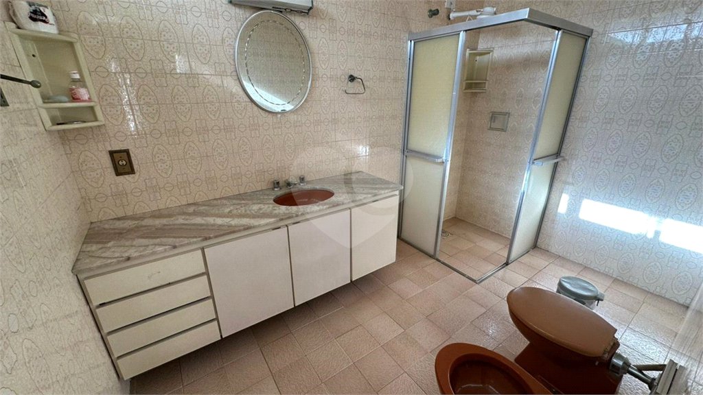 Casa à venda ou para alugar com 5 quartos, sendo 2 suítes, no Centro, Salto, SP