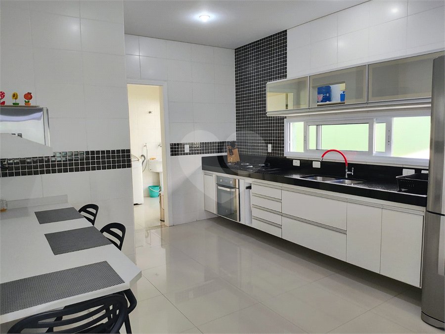 Casa à venda com 3 suítes no condomínio Colinas do Sol, Sorocaba - SP