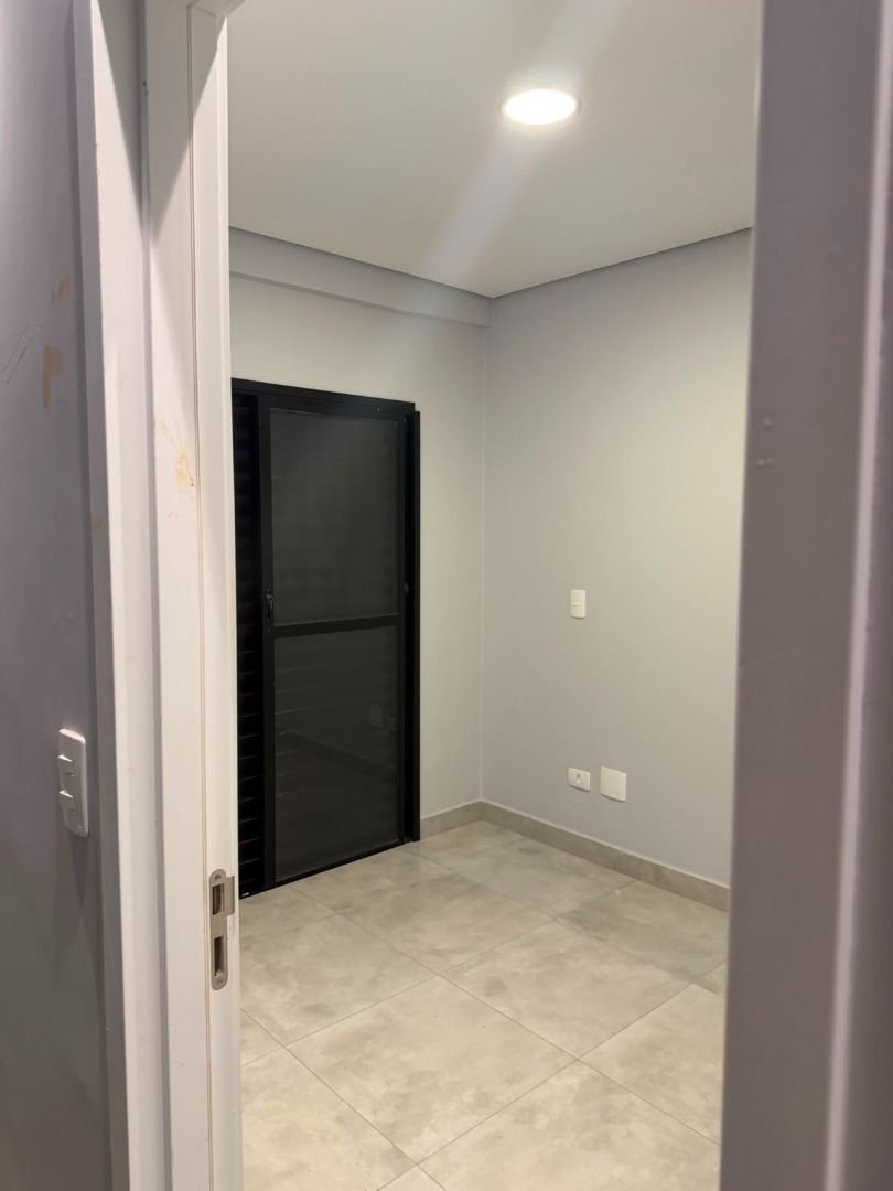 Casa com 2 dormitórios à venda, 116 m² por R$ 650.000,00 - Marapé - Santos/SP