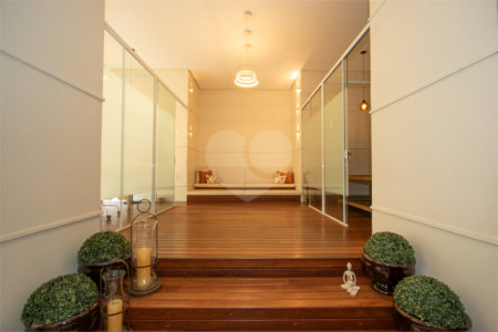 Apartamento à venda com 4 quartos, sendo 3 suítes,  em Vila Romana, São Paulo, SP
