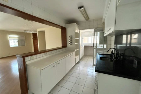 Apartamento à venda com 2 quartos, sendo 1 suíte, em Vila Andrade, São Paulo, SP