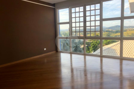 Casa à venda com 4 suítes no condomínio Osato, Atibaia - SP