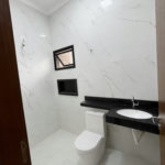 Casa à venda com 3 quartos, sendo 1 suíte,  em Parque Residencial Quinta da Lagoa, Três Lagoas, MS