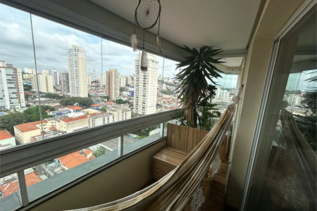 Apartamento à venda com 2 quartos, sendo 1 suíte,  em Vila Romana, São Paulo, SP
