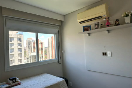 Apartamento à venda com 3 suítes em Vila Suzana, São Paulo, SP