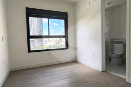 Apartamento à venda ou para alugar com 3 suítes em Água Branca, São Paulo, SP