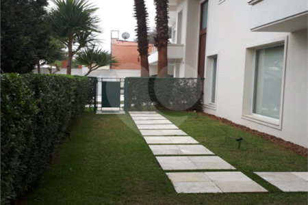 Casa à venda com 4 suítes no condomínio Residencial Morumbi, São Paulo - SP