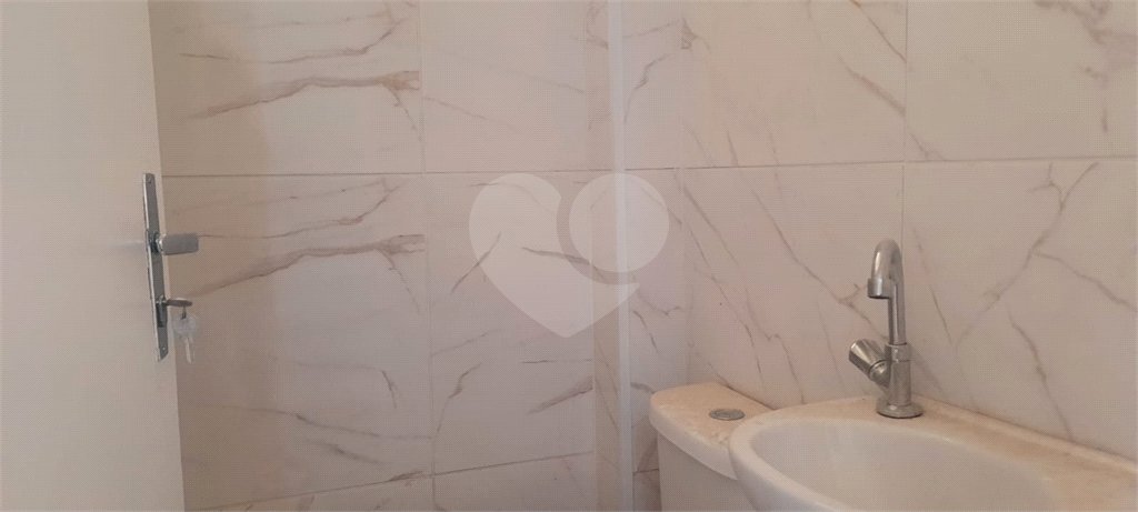 Sobrado à venda com 3 quartos em Rio Pequeno, São Paulo, SP