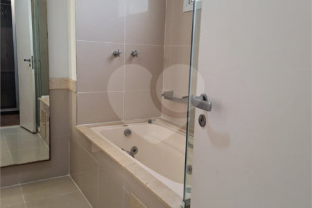 Apartamento à venda com 4 quartos, sendo 3 suítes,  em Vila Gertrudes, São Paulo, SP