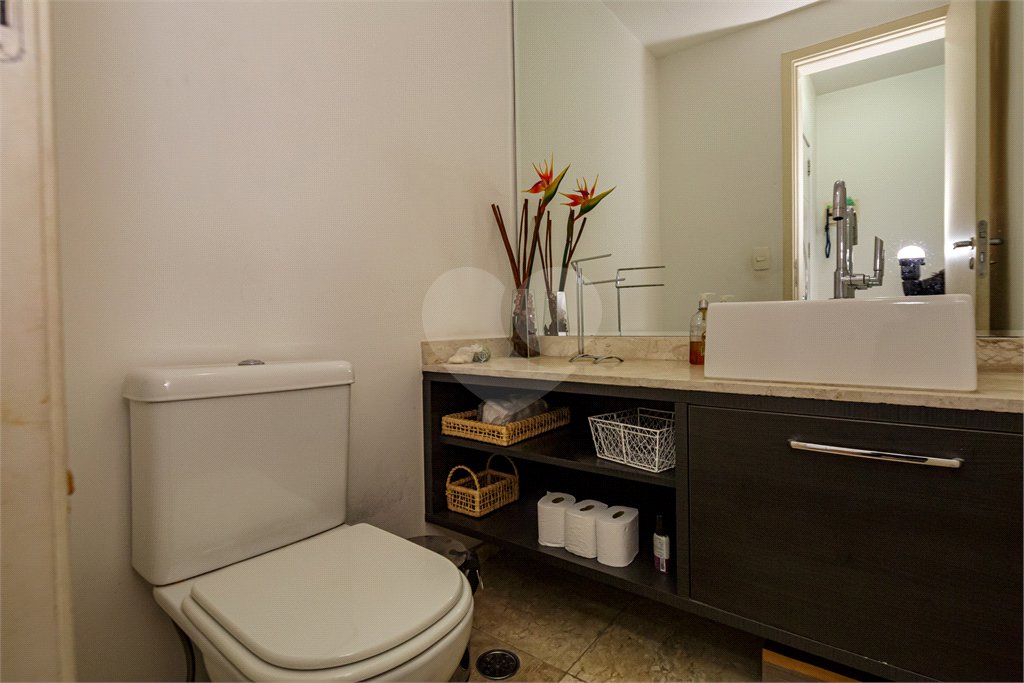 Apartamento à venda com 3 suítes em Alto da Boa Vista, São Paulo, SP