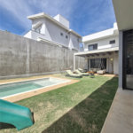 Casa à venda com 5 quartos, sendo 3 suítes, no condomínio Residencial Terras de Vinhedo, Vinhedo - SP