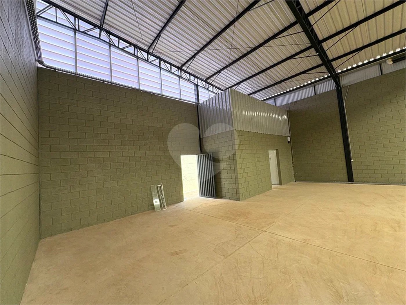 Galpão Comercial para venda e locação no Bairro Santa Rita em Piracicaba/SP.