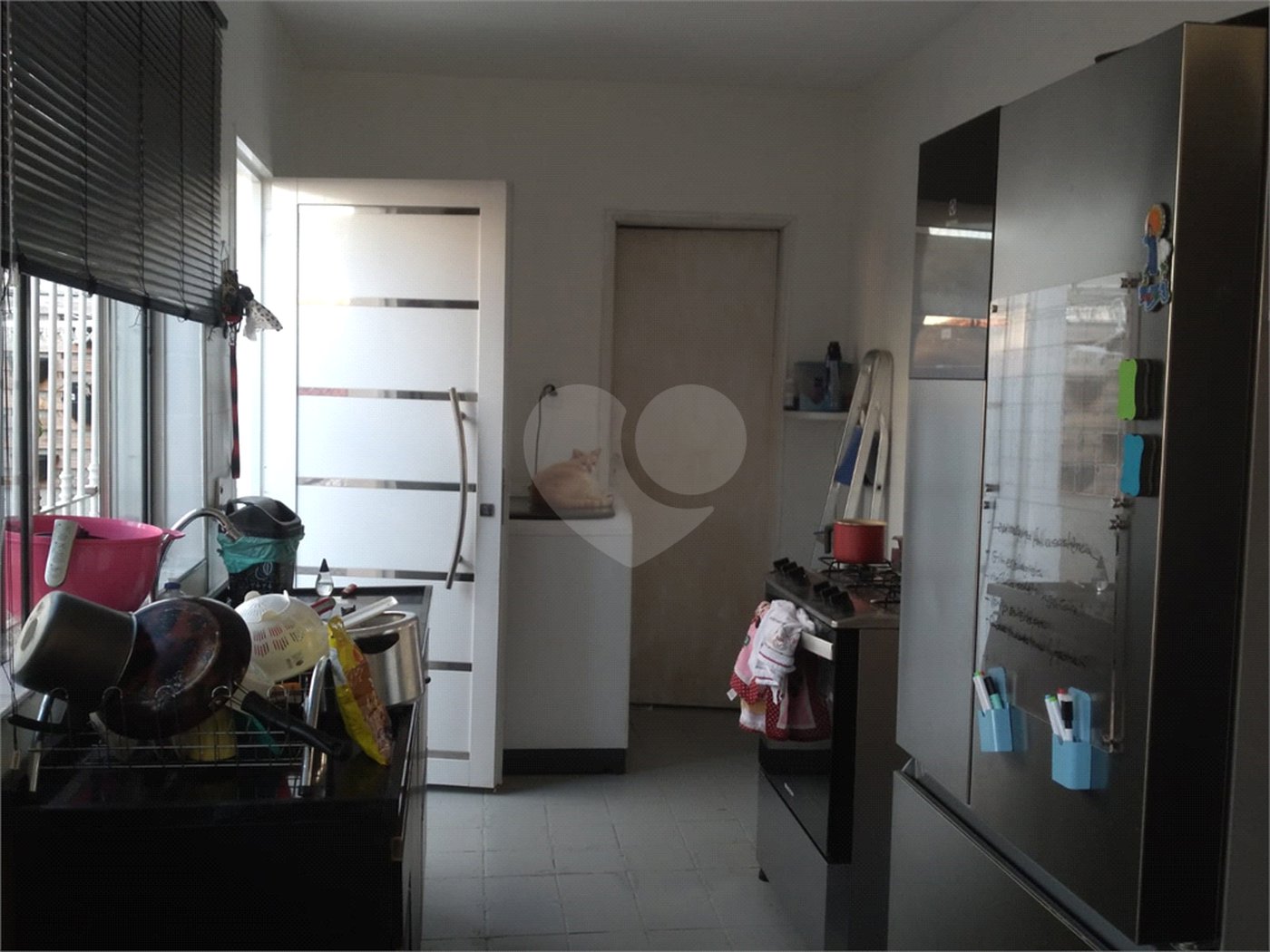Sobrado à venda com 6 quartos, sendo 1 suíte, em Vila Sabrina, São Paulo, SP