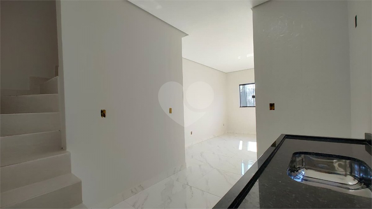 Casa de Vila à venda com 2 suítes em Wanel Ville, Sorocaba, SP
