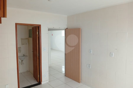 Casa para alugar com 9 quartos, sendo 3 suítes, em Jardim Panorama, Sorocaba, SP