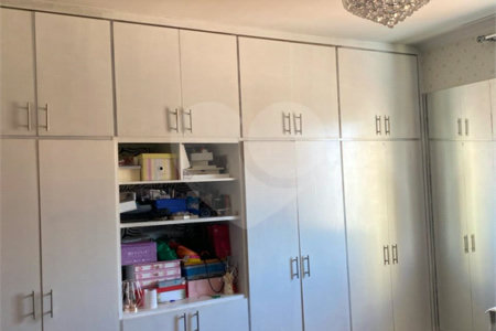 Sobrado à venda com 3 suítes em Vila Mazzei, São Paulo, SP