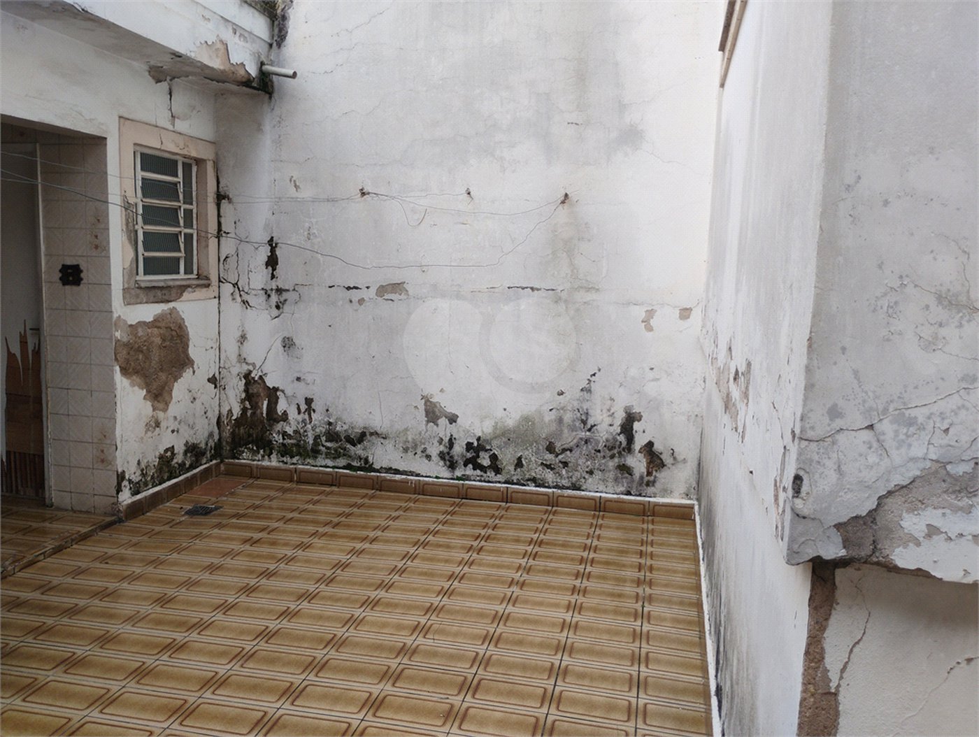 Sobrado à venda com 3 quartos, sendo 1 suíte,  em Vila Nivi, São Paulo, SP