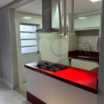 Casa à venda com 3 quartos, sendo 1 suíte, no condomínio Recanto das Araucárias, Suzano - SP