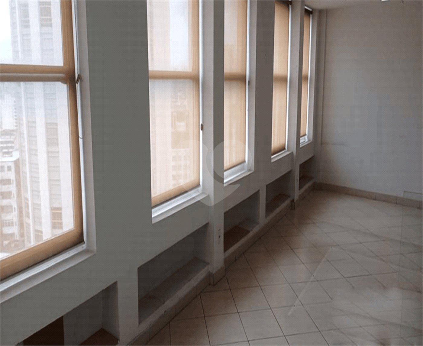 Sala à venda ou para alugar no Centro, São Paulo, SP