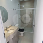 Casa à venda com 3 quartos, sendo 1 suíte, no condomínio Figueira Garden, Atibaia - SP
