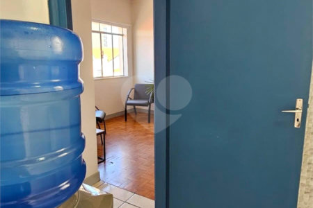 Casa à venda com 2 quartos no Centro, Itapetininga, SP