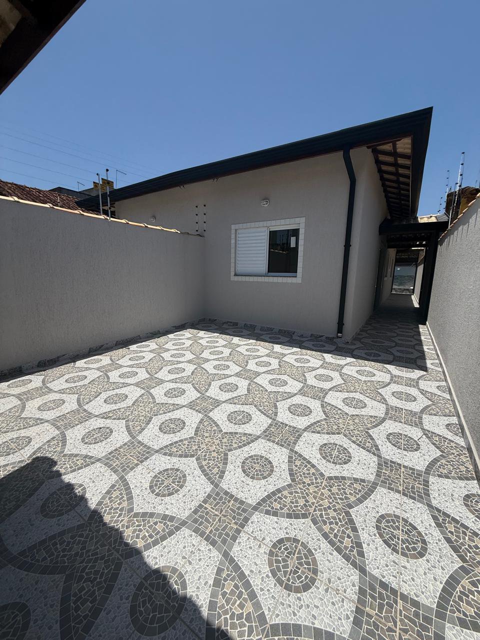 🏖️ Oportunidade Imperdível em Itanhaém – Casa com Piscina à Venda!