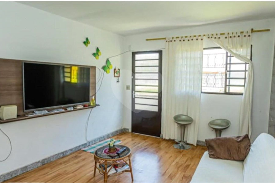 Sobrado à venda com 4 quartos no Brasilândia, São Paulo, SP