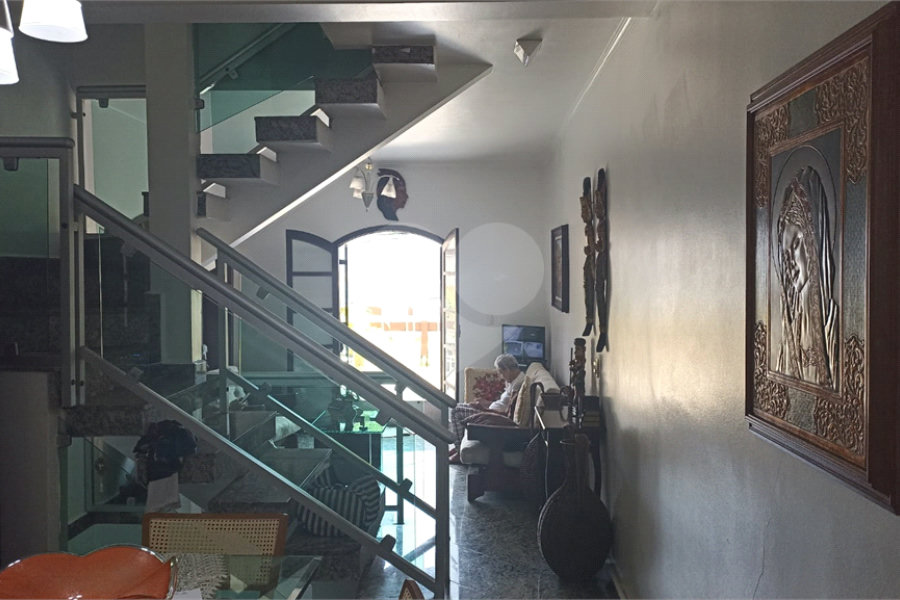 Casa à venda com 4 quartos, sendo 1 suíte, em Vila Guilherme, São Paulo, SP